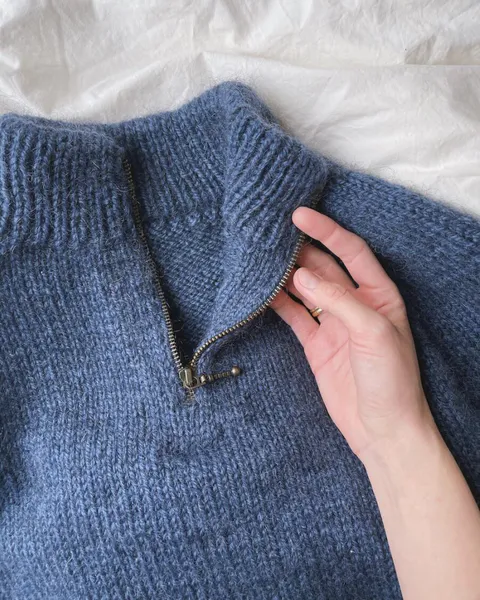 Hovedbilde Zipper Sweater Junior 3 - 16 år PetiteKnit mønster
